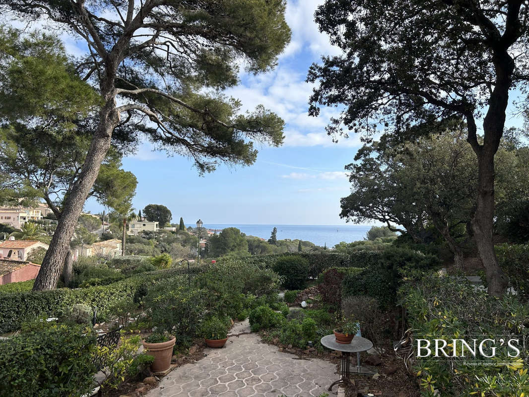 Vue mer - Maison à SAINT-RAPHAEL