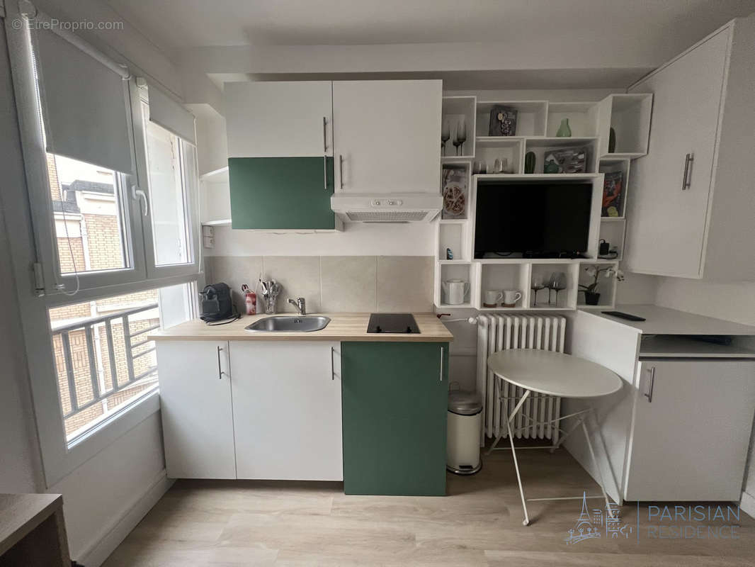 Appartement à PARIS-7E