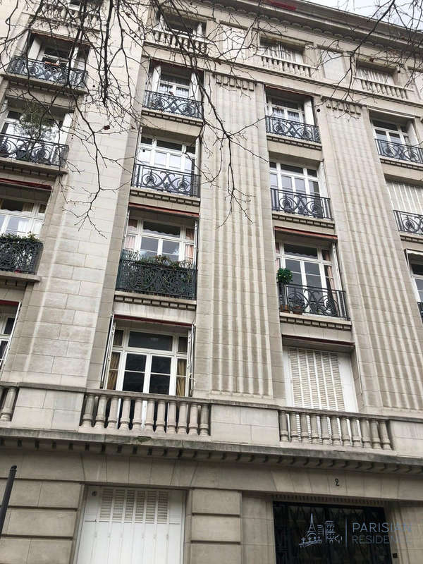 Appartement à PARIS-7E