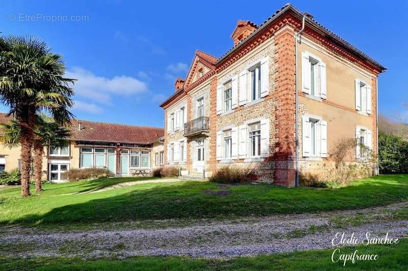 Maison à TOURNAY