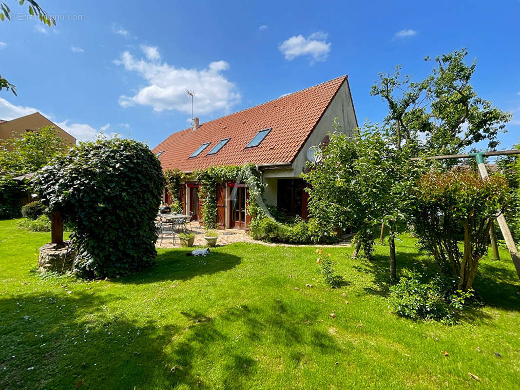 Maison à BUTRY-SUR-OISE