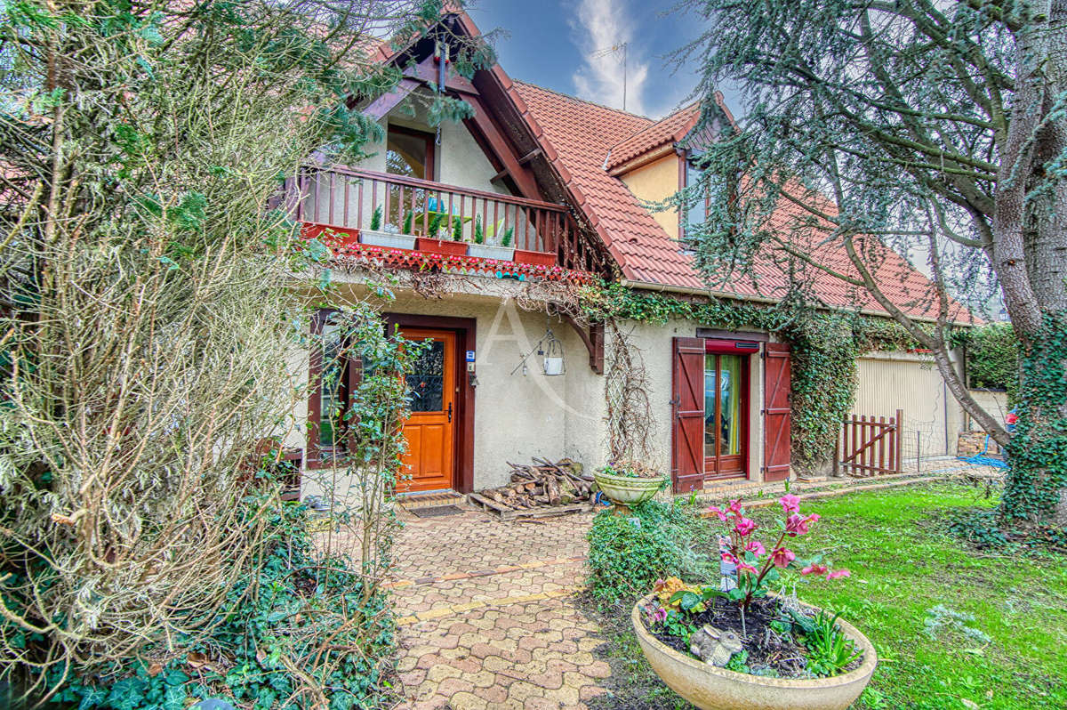 Maison à BUTRY-SUR-OISE