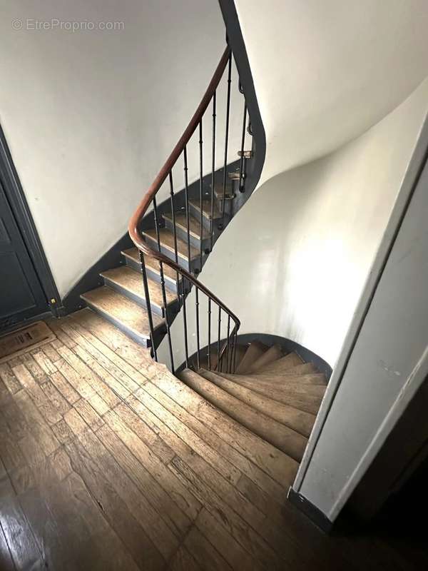 Appartement à PARIS-19E