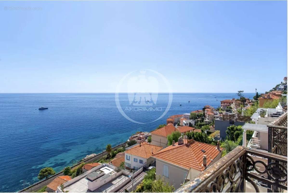 Appartement à ROQUEBRUNE-CAP-MARTIN