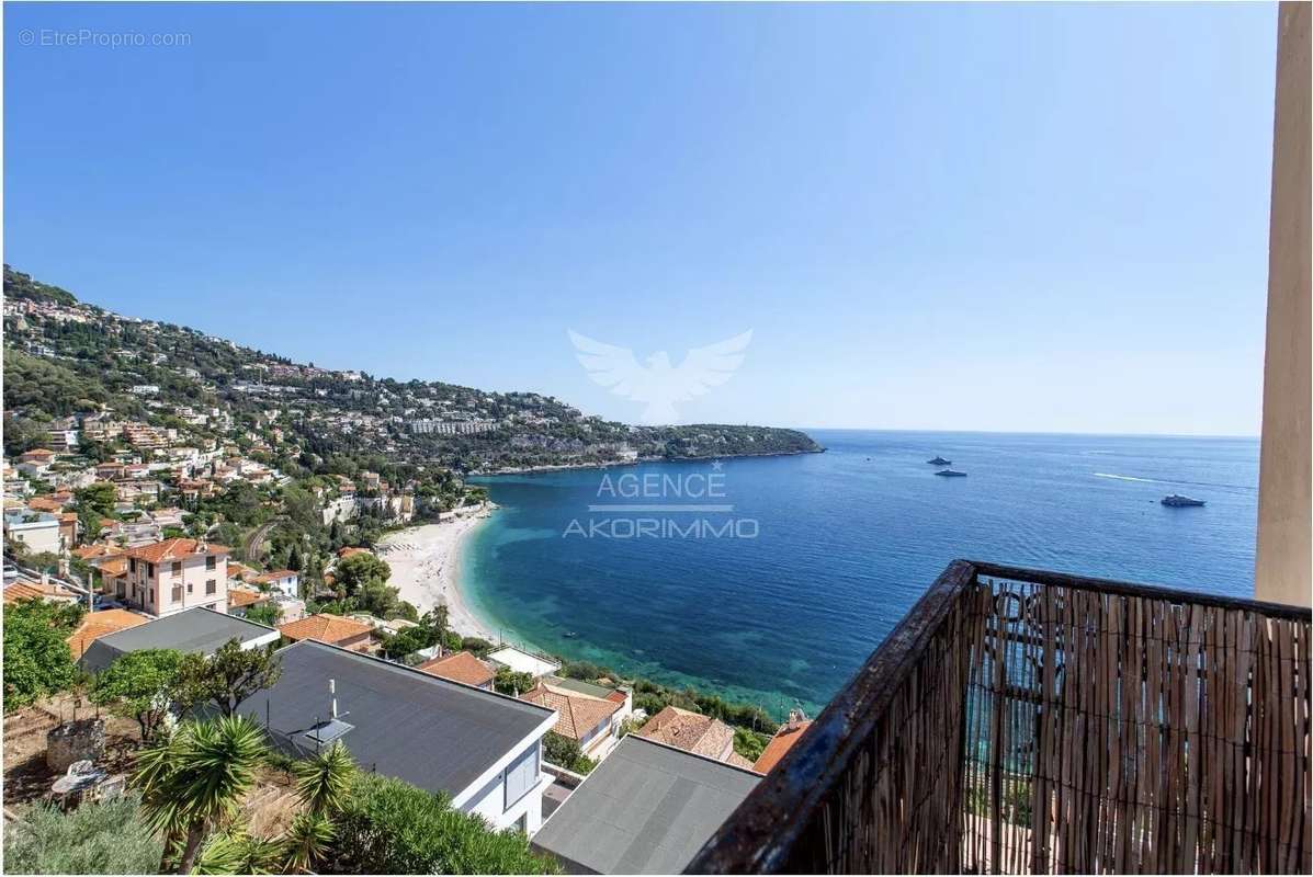 Appartement à ROQUEBRUNE-CAP-MARTIN