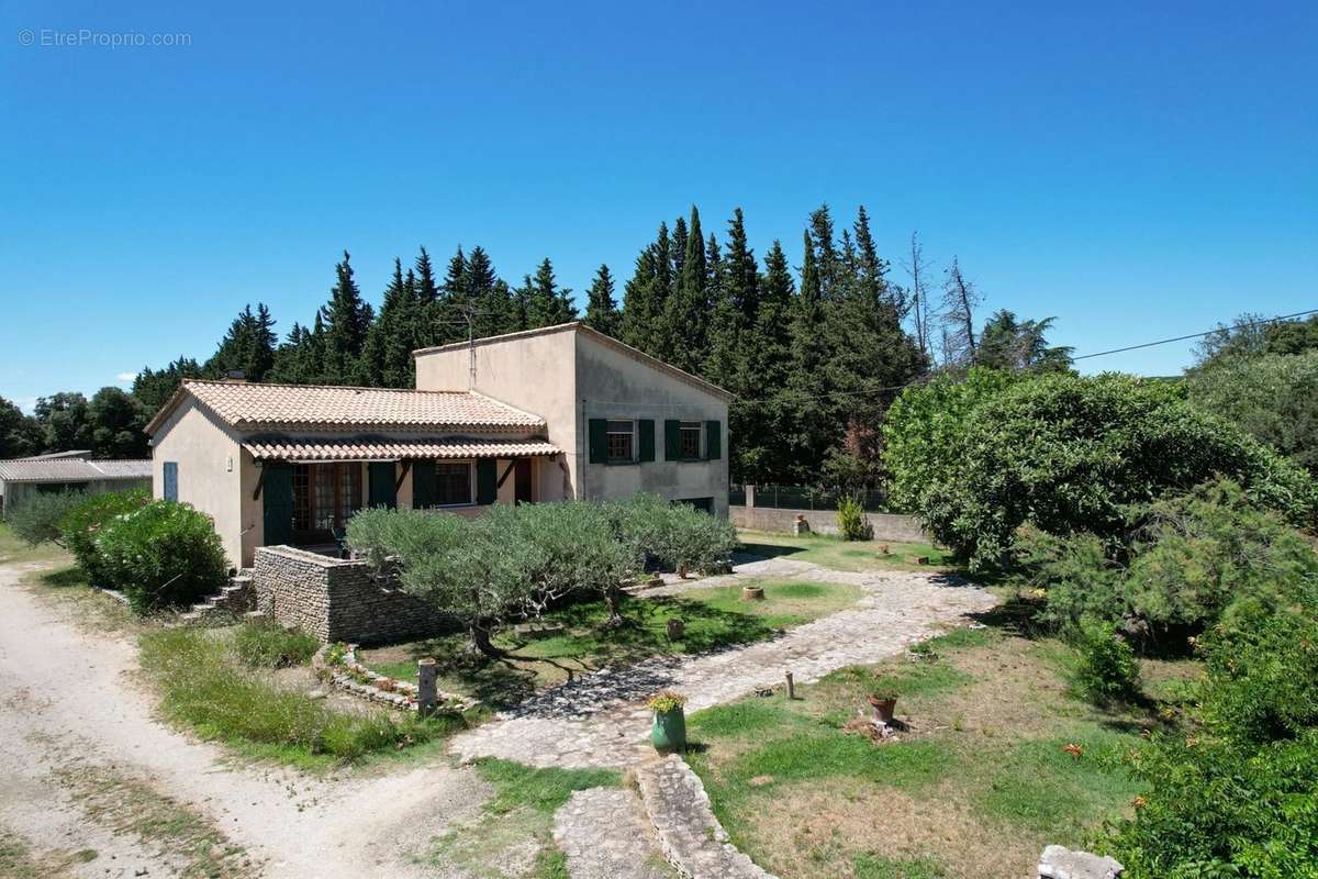 Maison à UZES