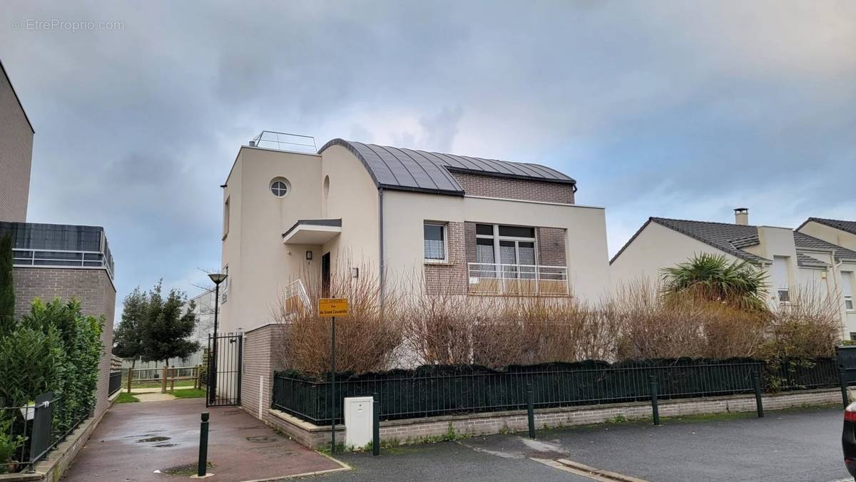 Appartement à CHELLES