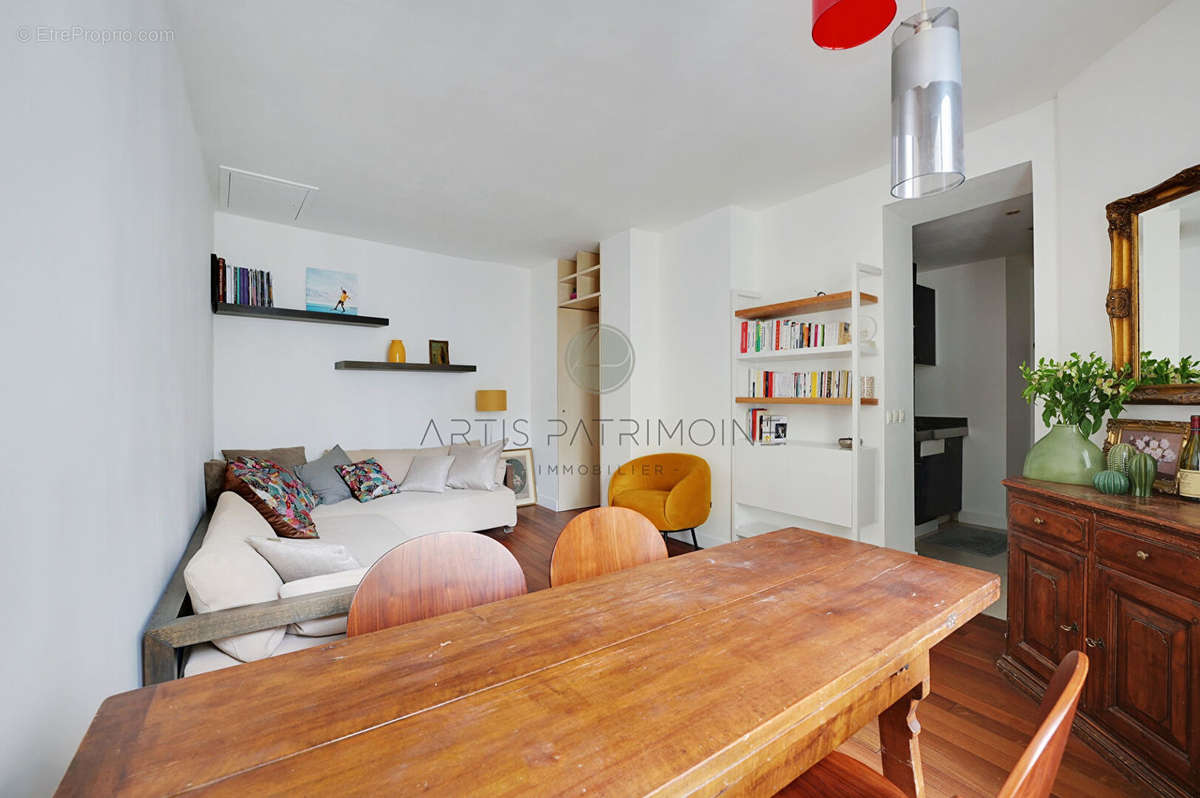 Appartement à PARIS-6E