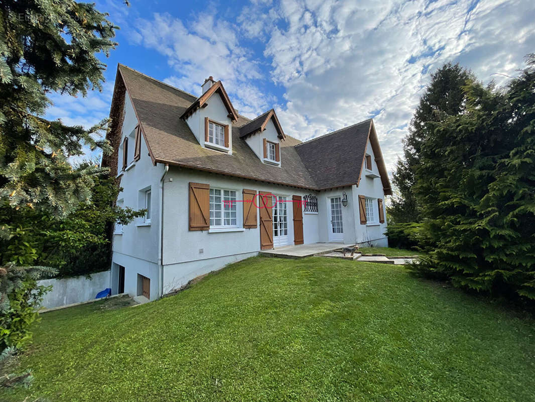 Maison à NOGENT-SUR-SEINE