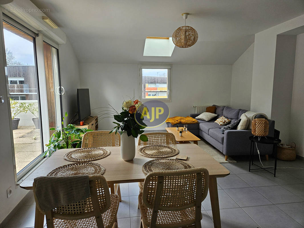 Appartement à LA CHAPELLE-SUR-ERDRE