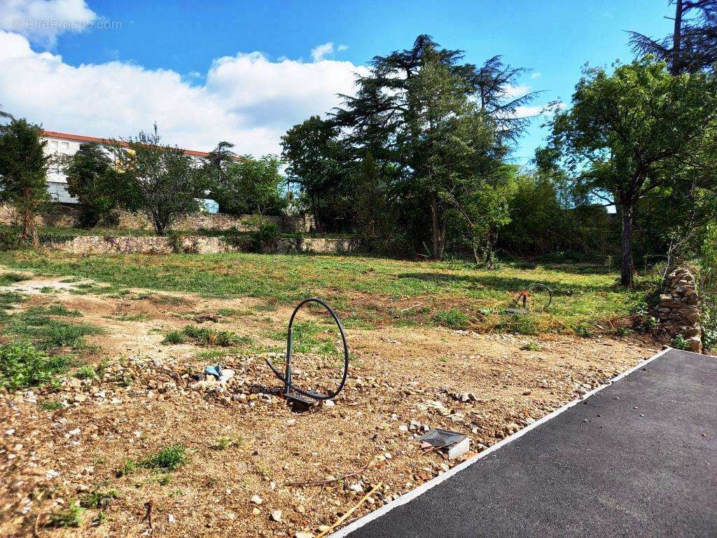 Terrain à ANNONAY