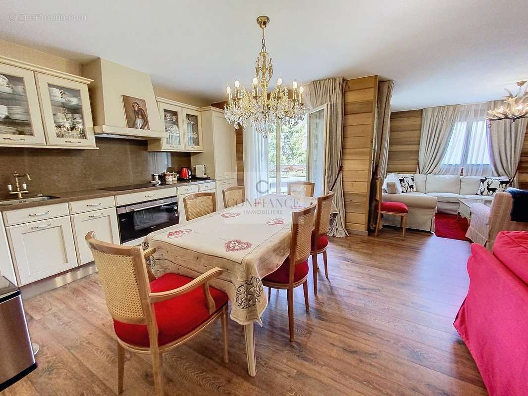 Appartement à SAINT-ETIENNE-DE-TINEE