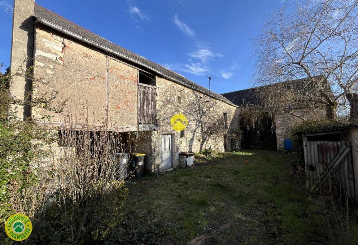 Maison à CHATEAUNEUF-SUR-CHER