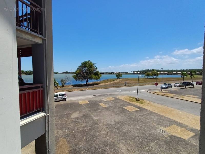 Appartement à KOUROU