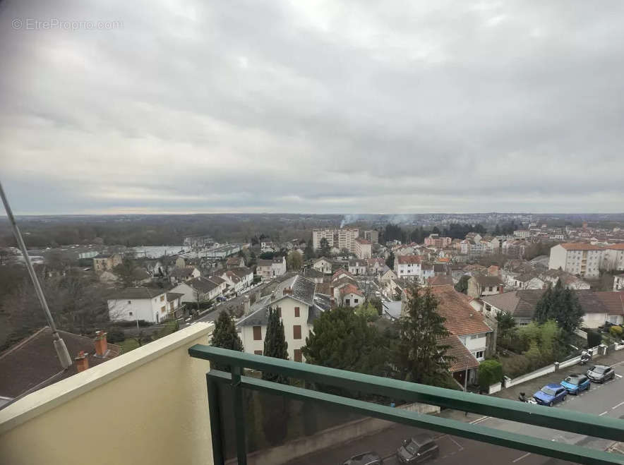 Appartement à VICHY