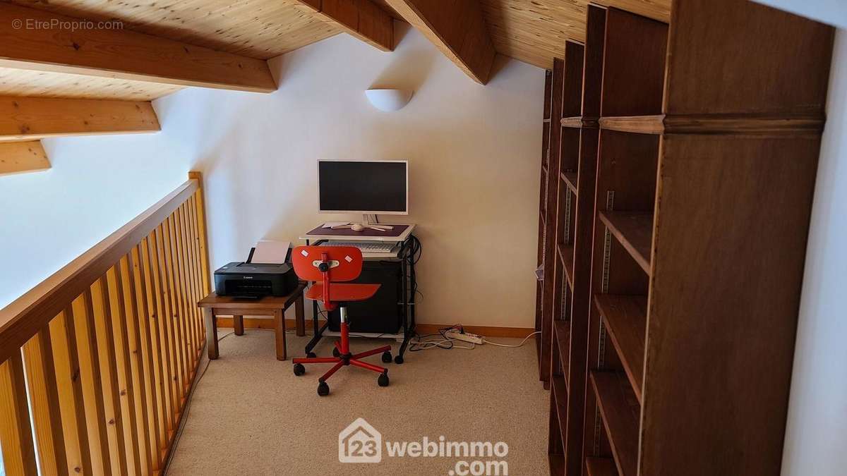 Bureau en mezzanine - Maison à TALMONT-SAINT-HILAIRE