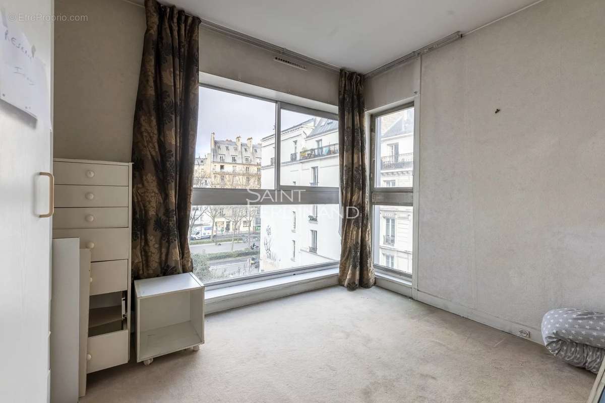 Appartement à PARIS-9E