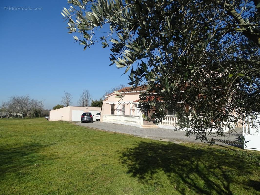 Maison à FONTENILLES