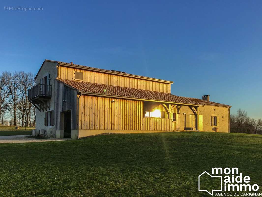 Maison à ISSIGEAC