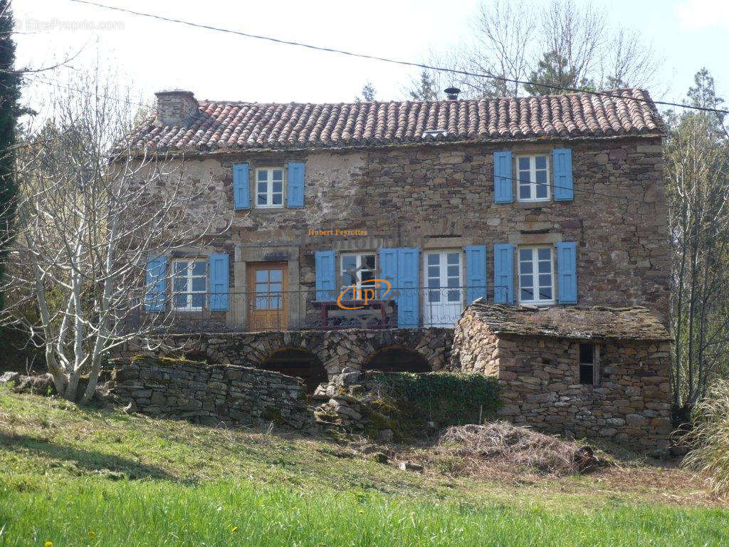 Maison à BROQUIES