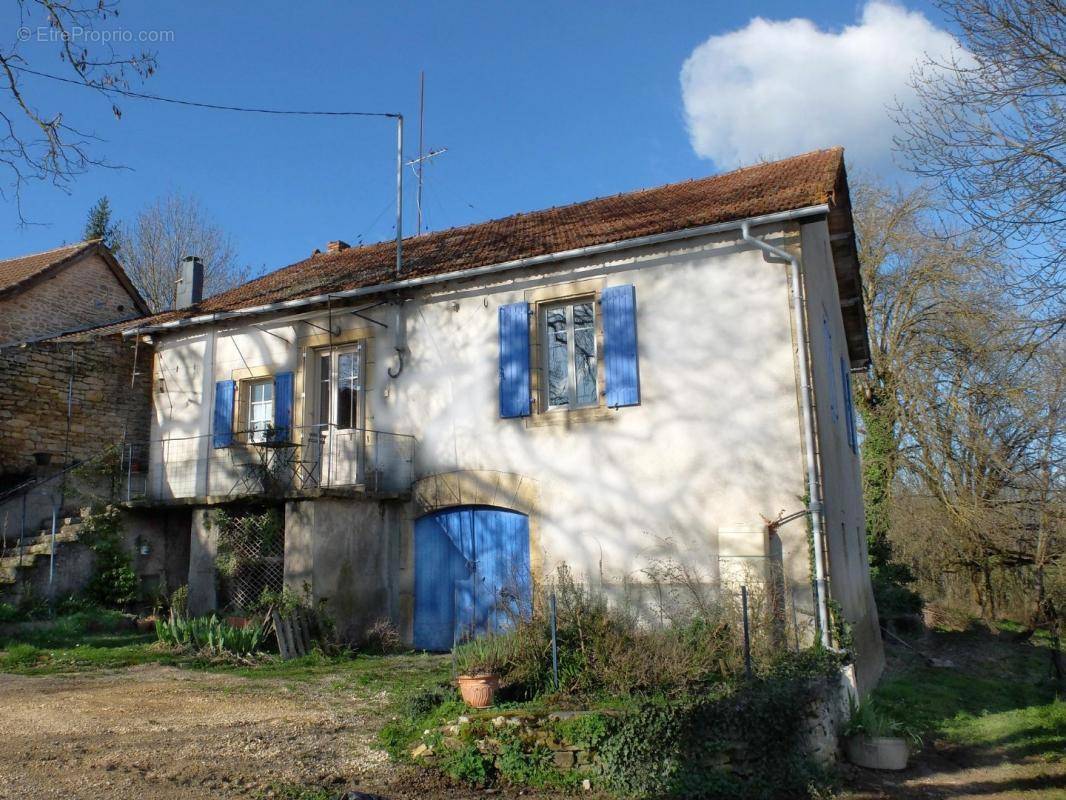 Maison à PARISOT