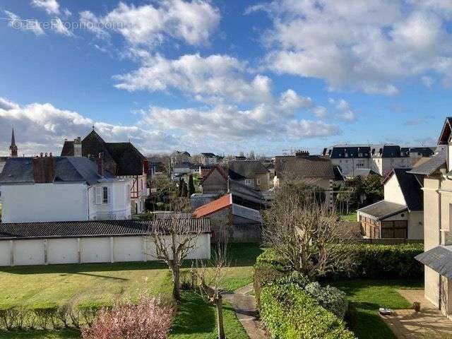 Appartement à CABOURG