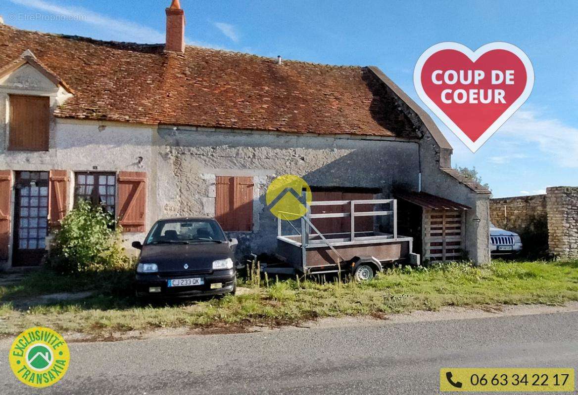 Maison à LA GUERCHE-SUR-L&#039;AUBOIS