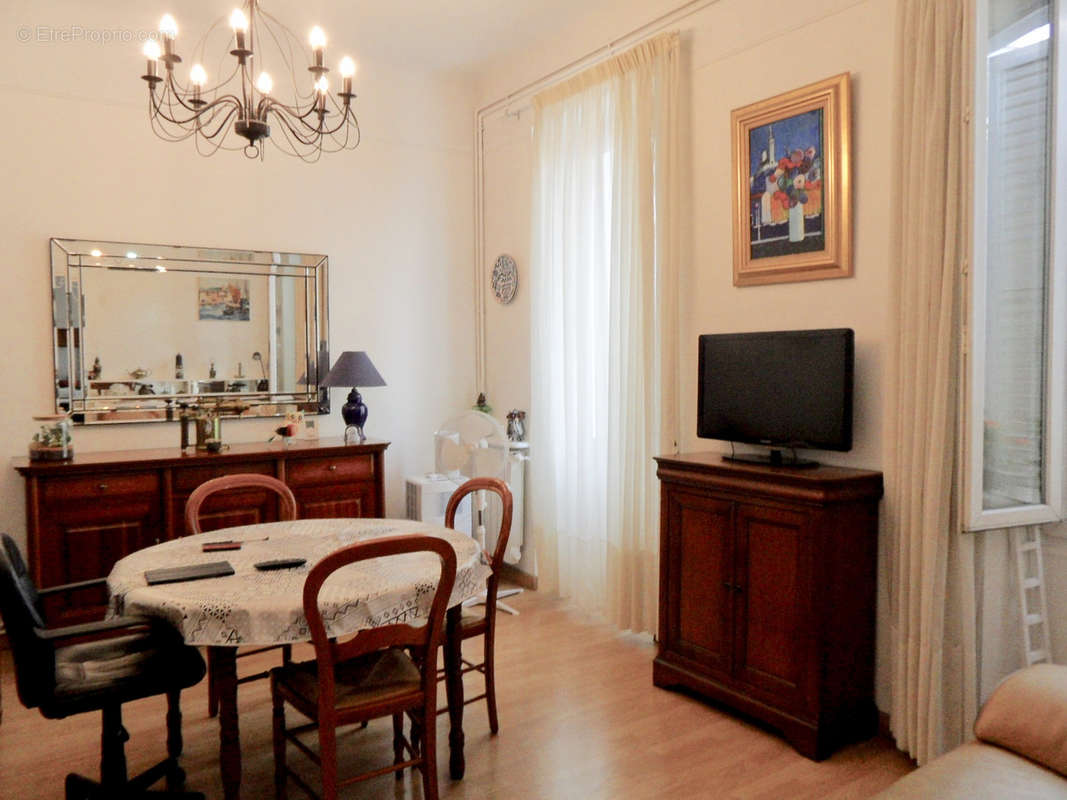 Appartement à MARSEILLE-10E