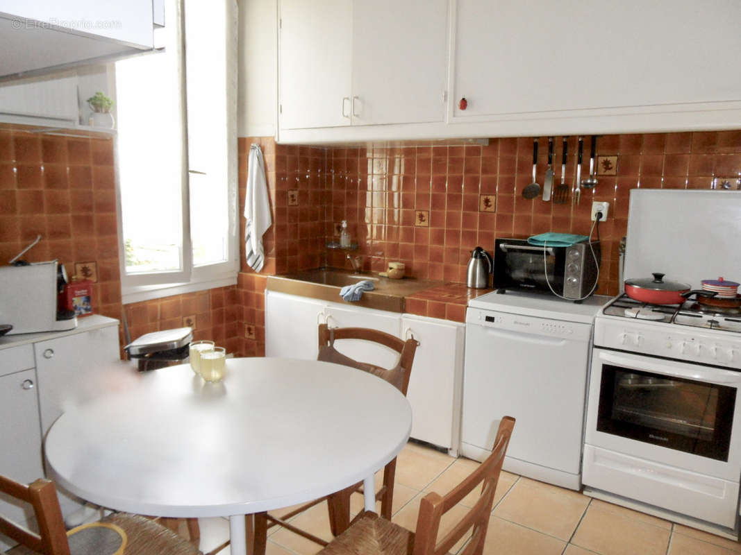 Appartement à MARSEILLE-10E