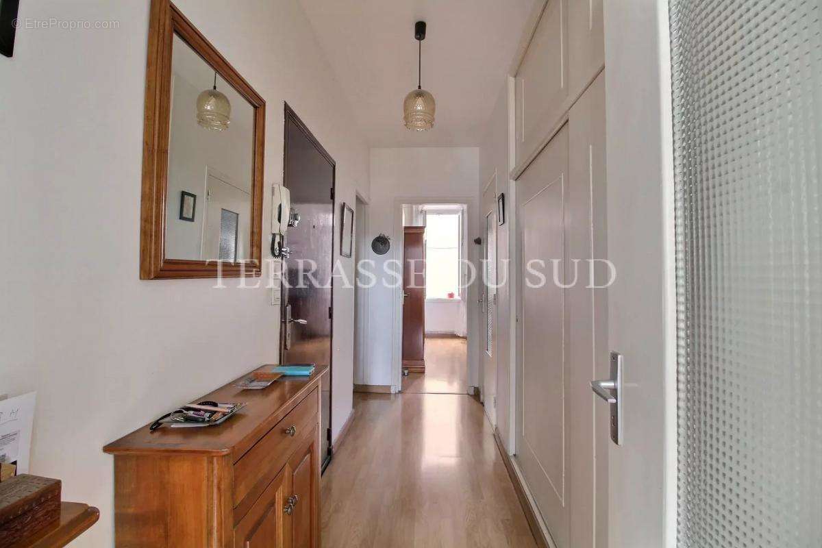 Appartement à MARSEILLE-10E