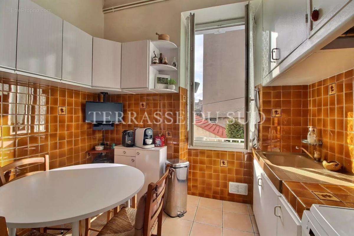 Appartement à MARSEILLE-10E