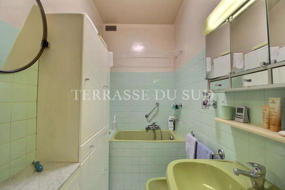 Appartement à MARSEILLE-10E