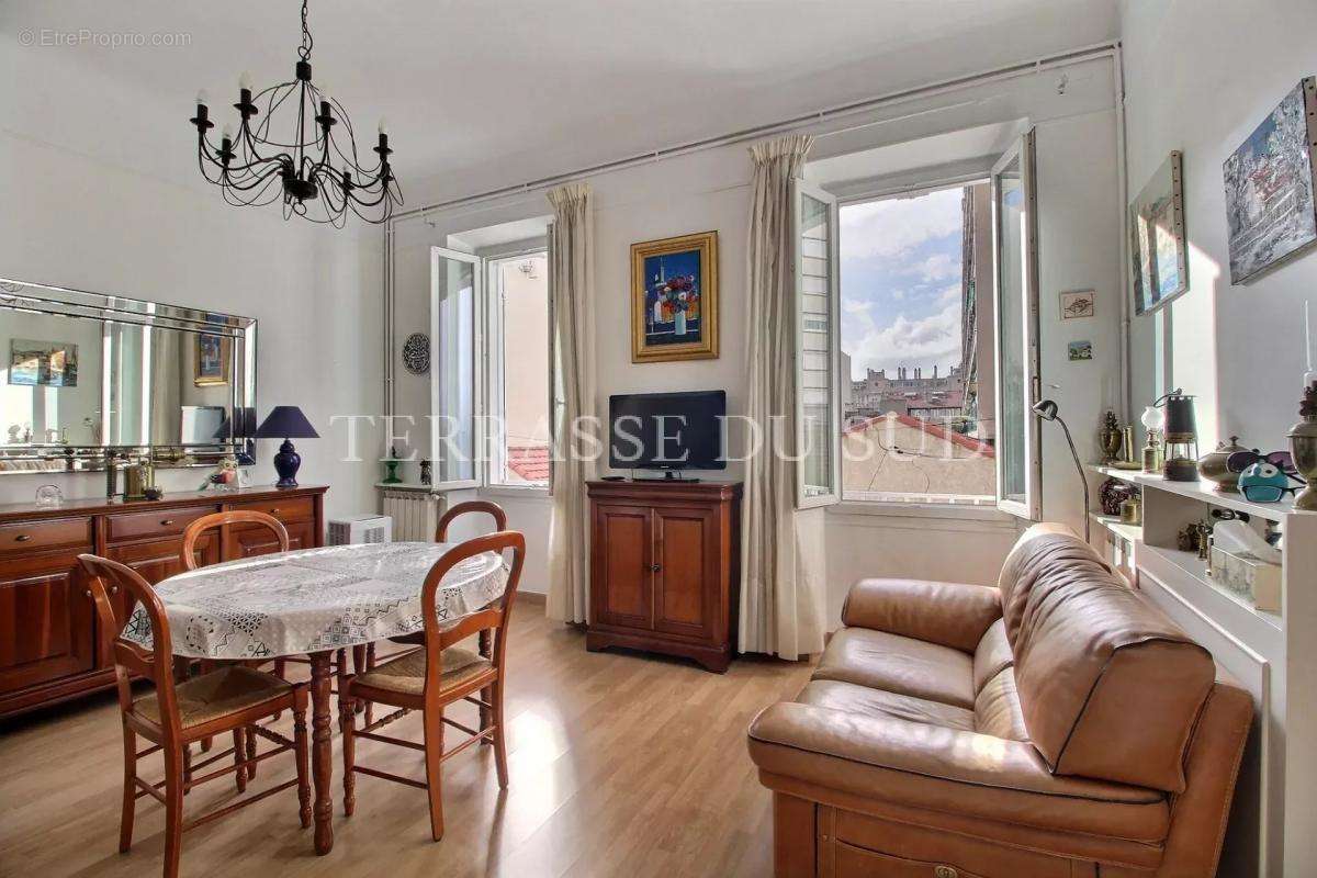 Appartement à MARSEILLE-10E