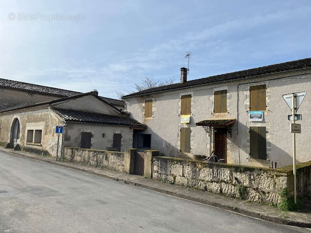 Maison à NERAC