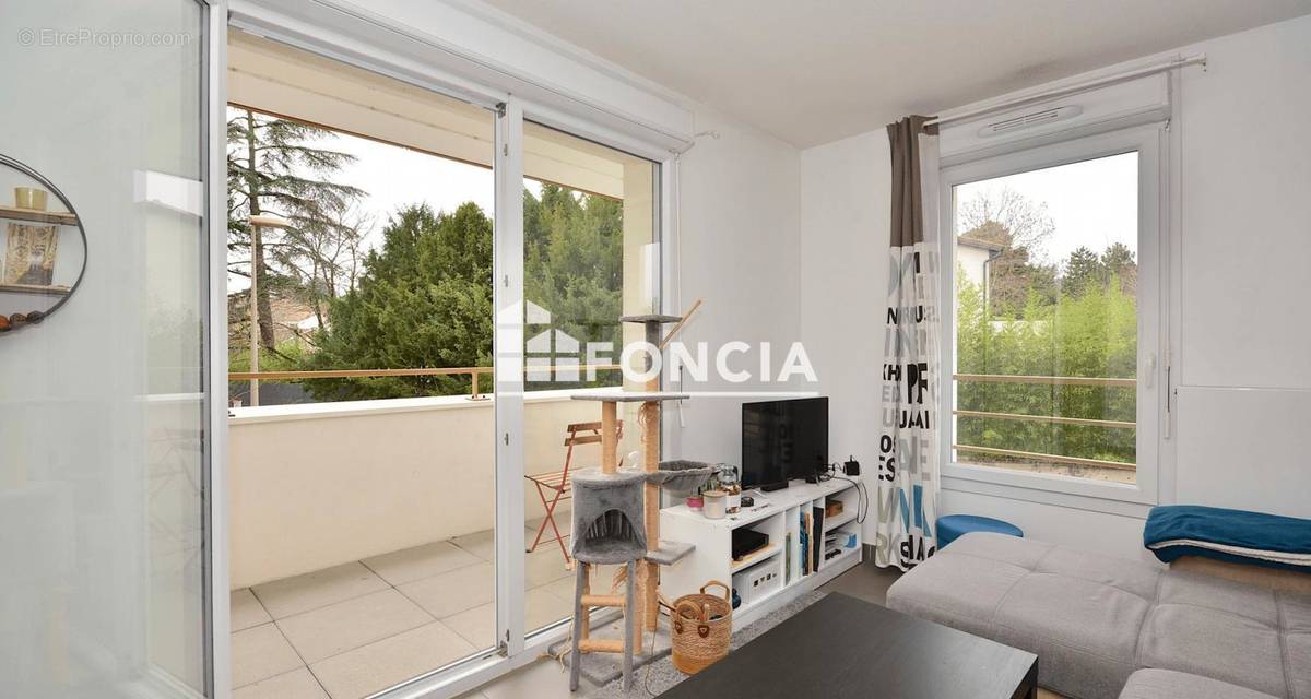 Appartement à LYON-9E