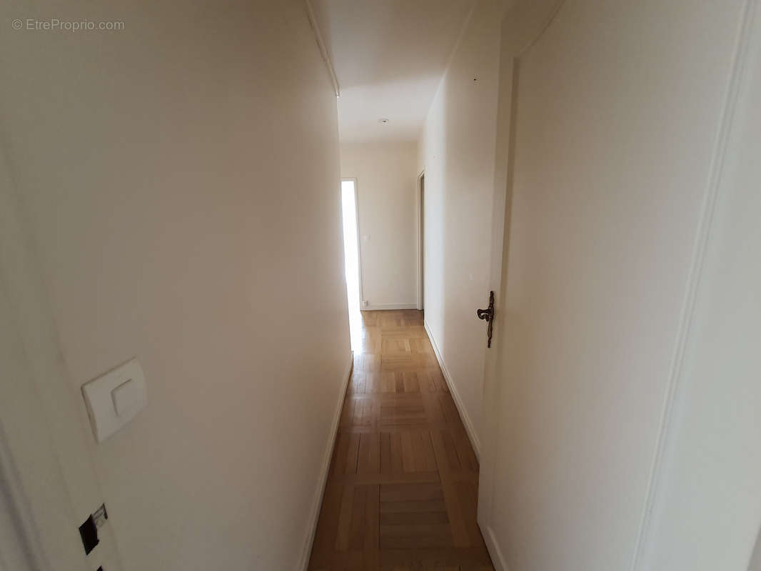 Appartement à MELUN