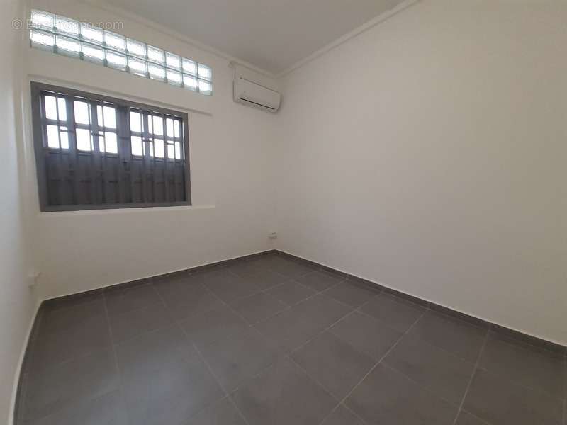 Appartement à CAYENNE