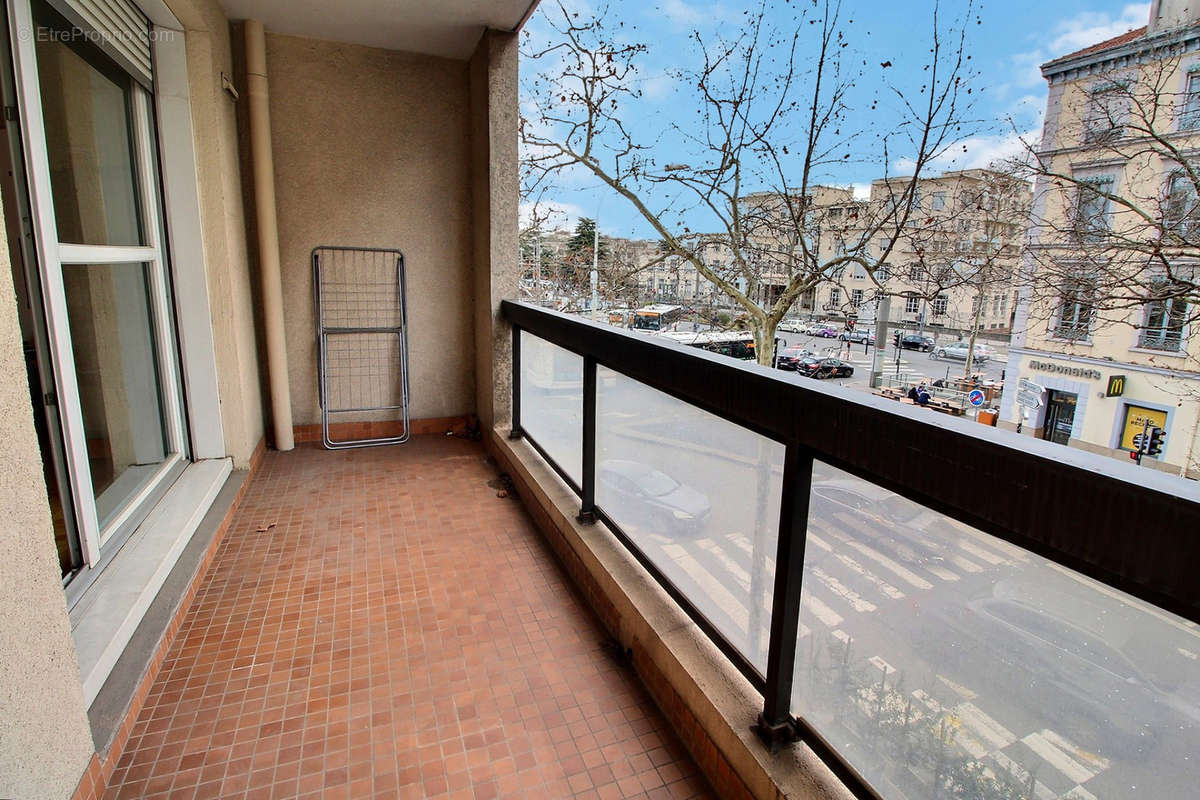 Appartement à LYON-3E