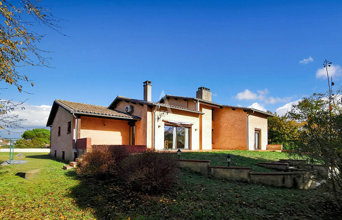 Maison à SAINT-GENIES-BELLEVUE