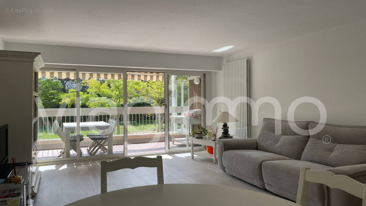 Appartement à MARSEILLE-9E