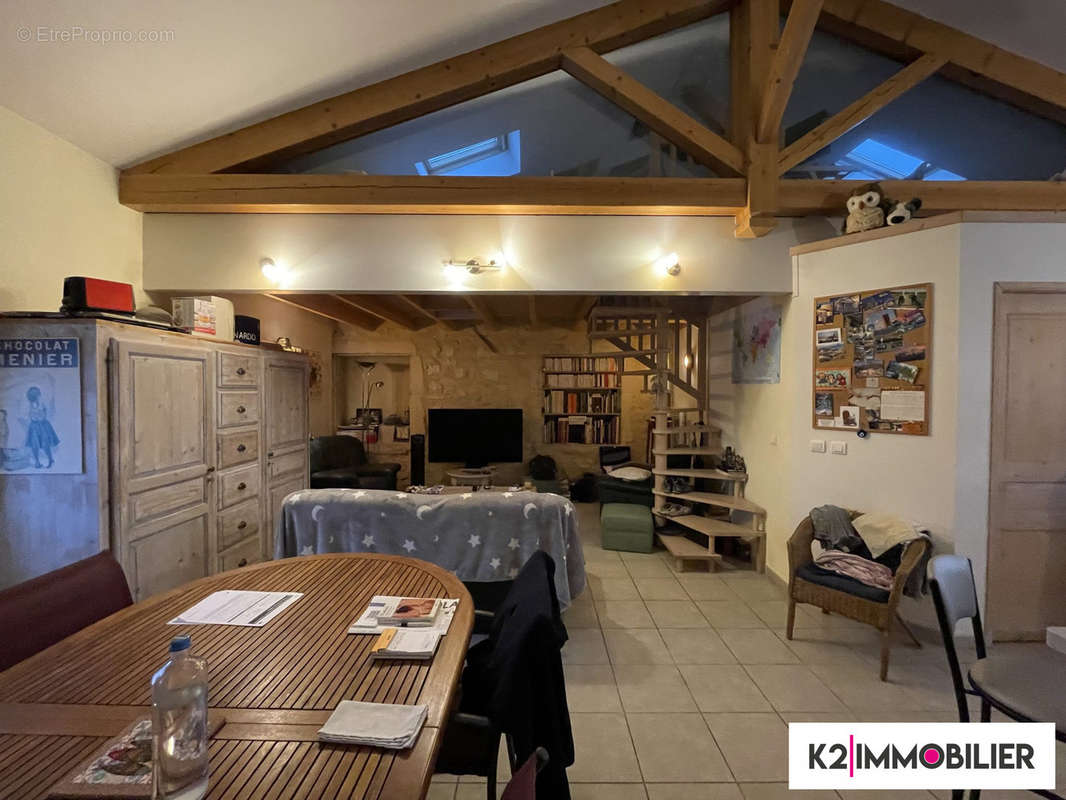 Appartement à MONTBOUCHER-SUR-JABRON