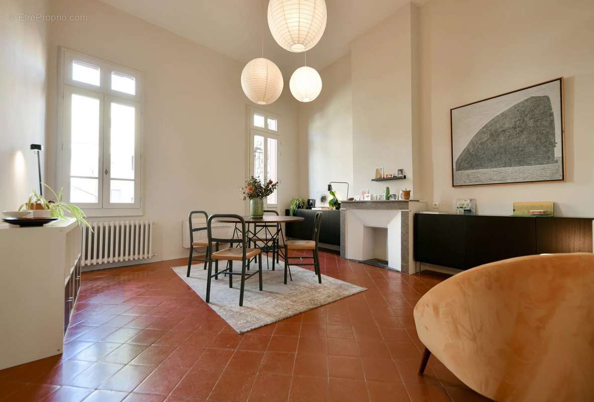 Appartement à UZES