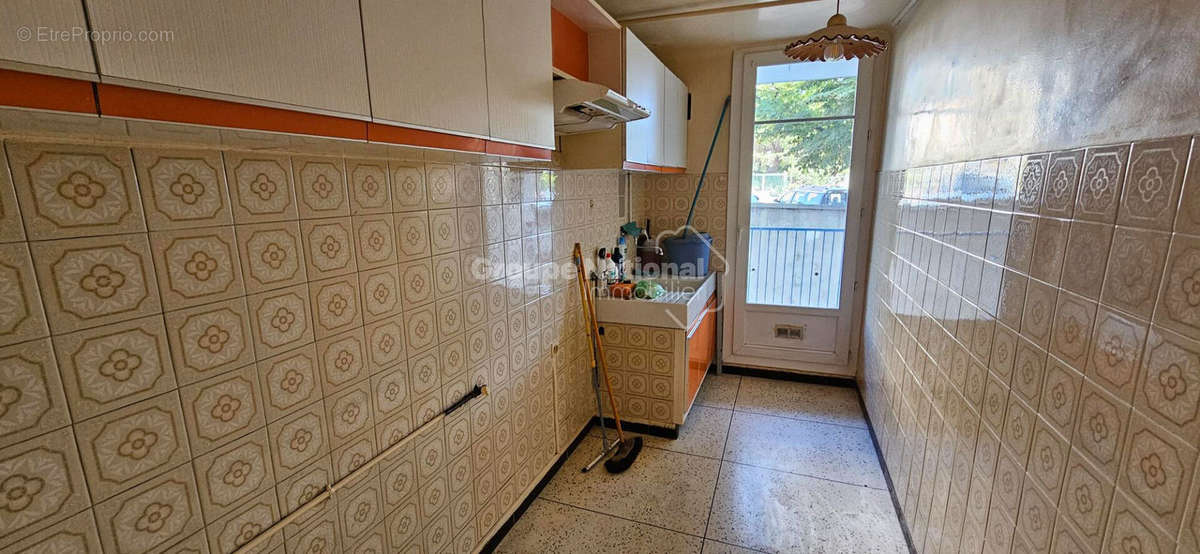 Appartement à MARSEILLE-15E