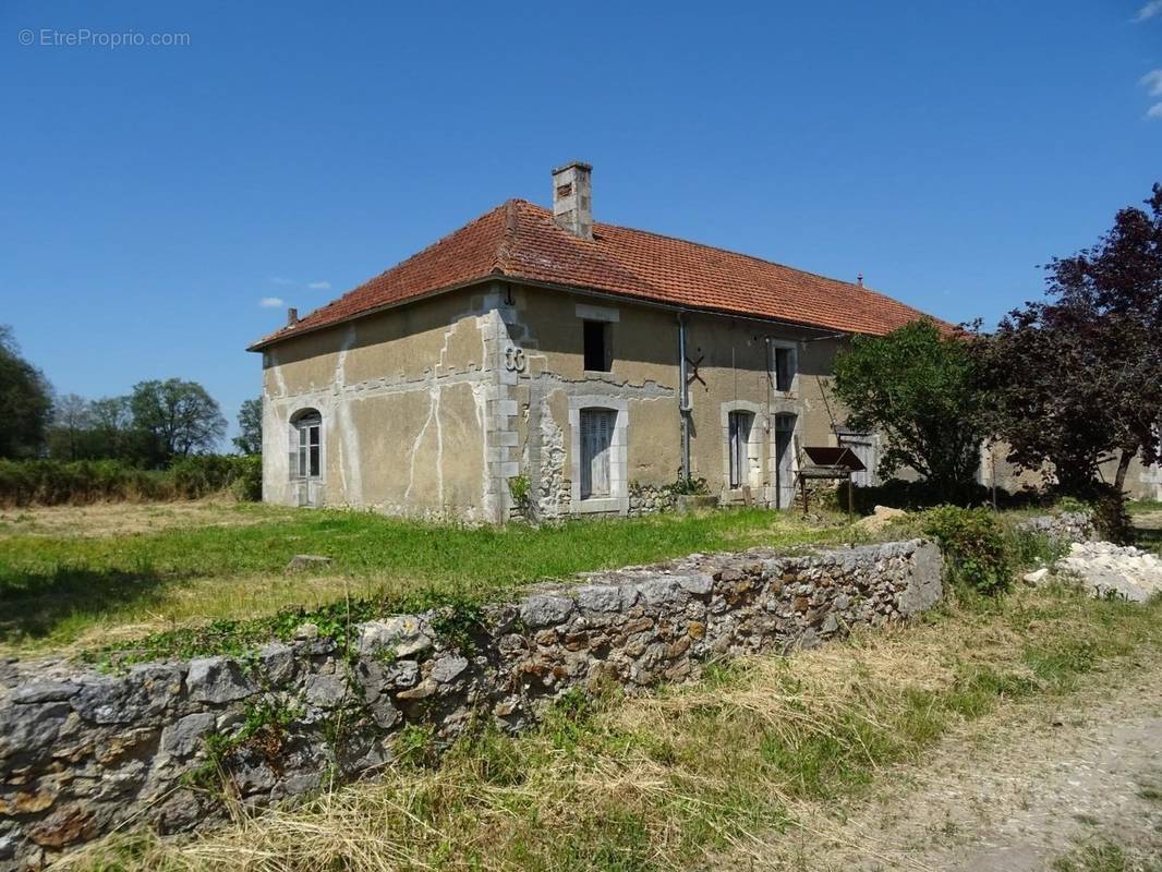 Maison à CHAUVIGNY