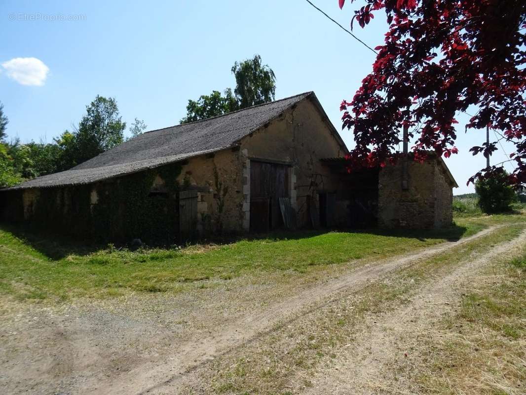 Maison à CHAUVIGNY