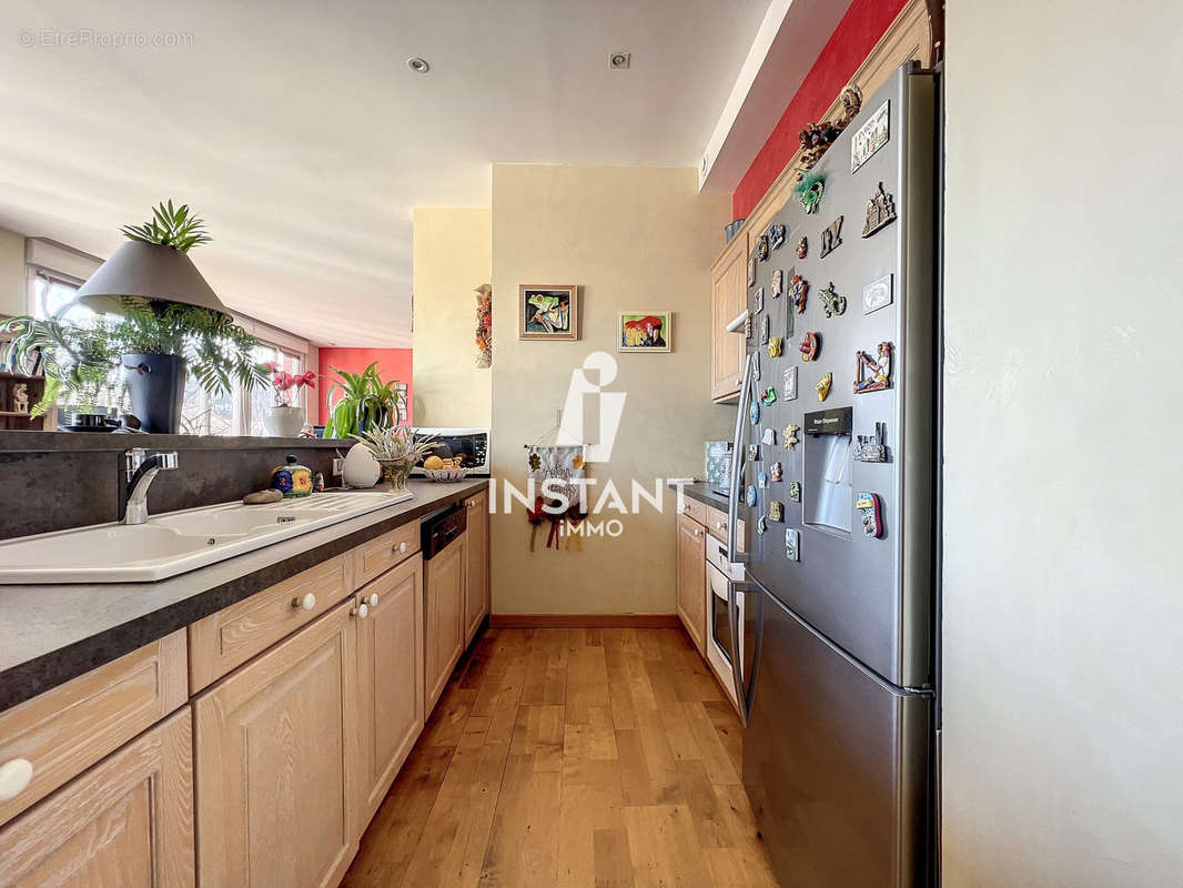 Appartement à IVRY-SUR-SEINE