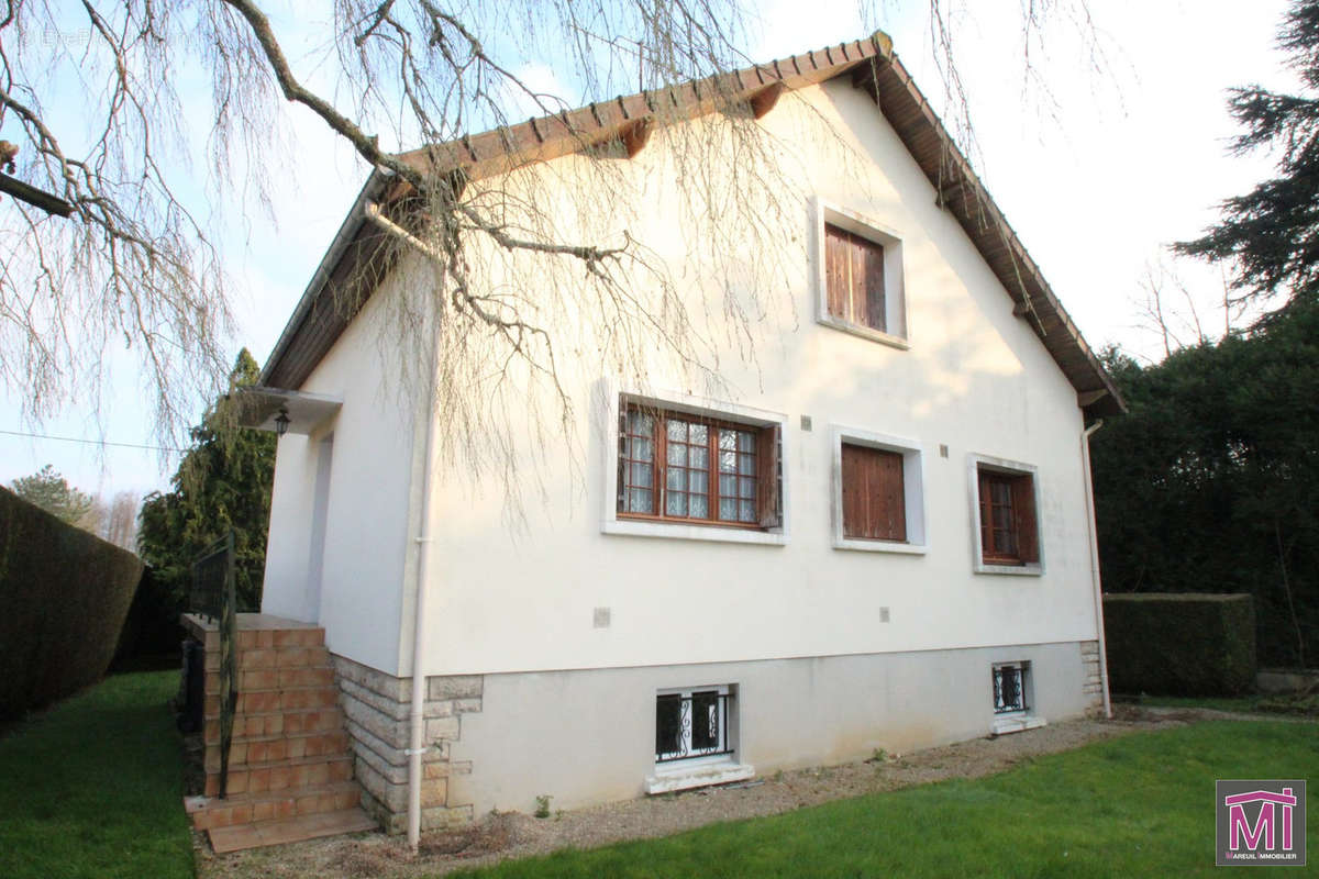 Maison à LIZY-SUR-OURCQ