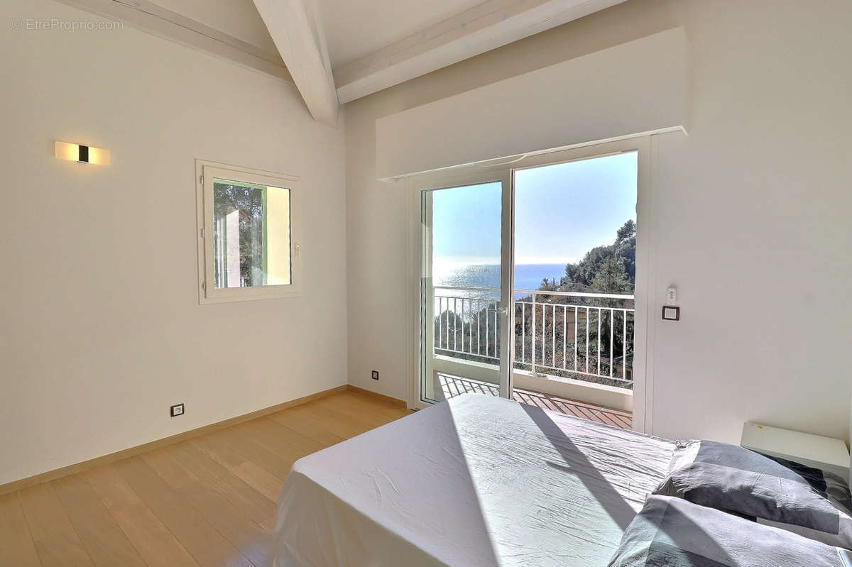 Maison à ROQUEBRUNE-CAP-MARTIN