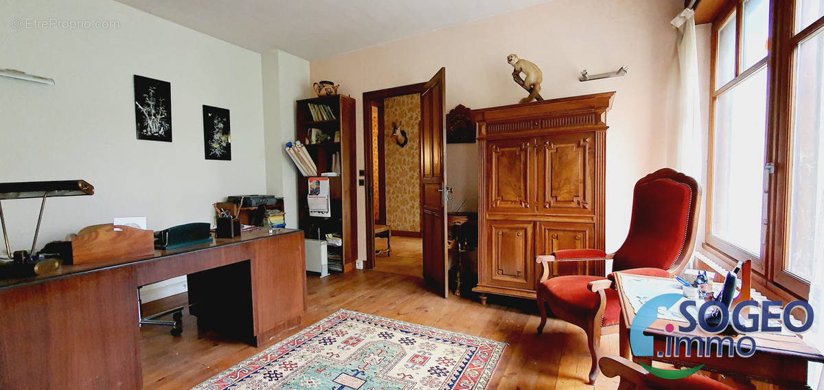 Appartement à ROQUEFORT