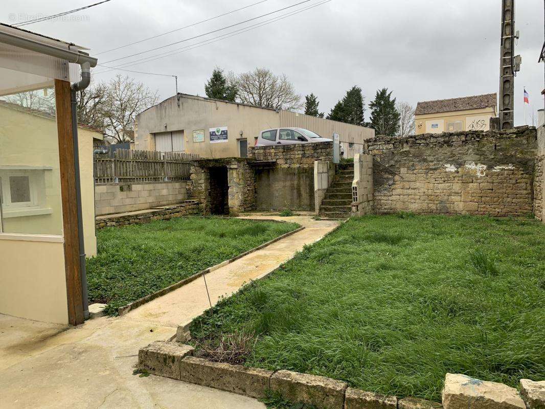 Maison à TANNAY